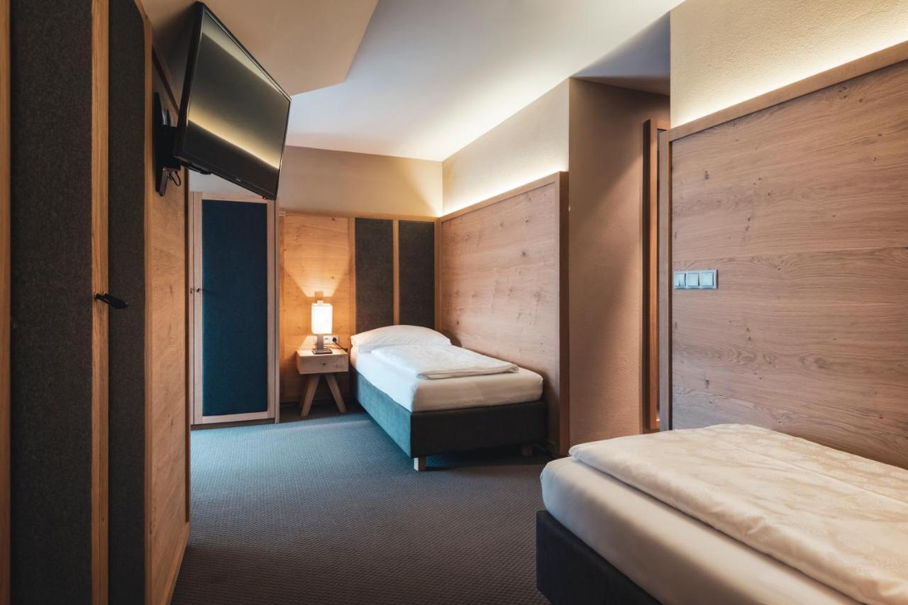 קורברה אין בדיה Hotel Arlara מראה חיצוני תמונה