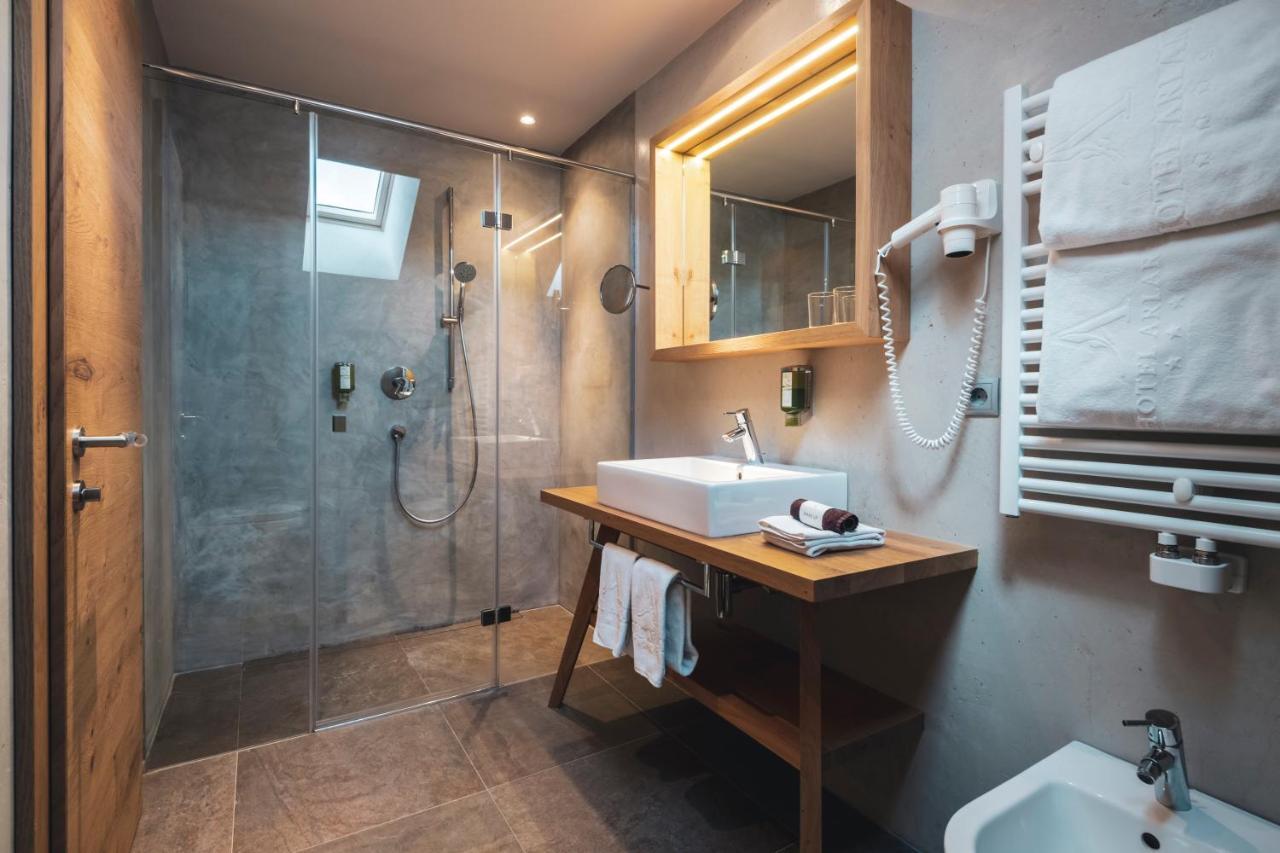 קורברה אין בדיה Hotel Arlara מראה חיצוני תמונה